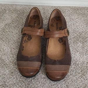 Taos Maryjane Shoes